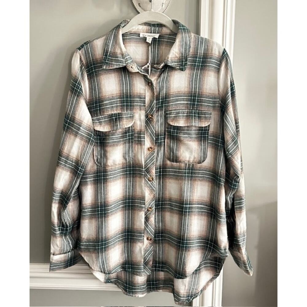 Blu Pepper NWT Green Ivory Plaid Flannel Button Down Shirt Small - Picture 2 of 11